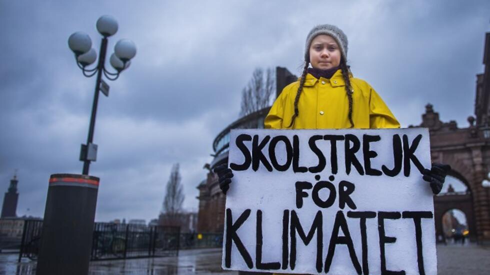 découvrez l'engagement inspirant de greta thunberg pour la lutte contre le changement climatique. explorez son parcours, ses actions et l'impact qu'elle a eu sur la prise de conscience mondiale concernant l'urgence climatique.