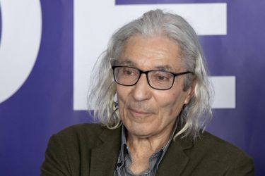 découvrez le conférencier choquant qui bouscule les idées préconçues et provoque de vives réactions. préparez-vous à une expérience inoubliable qui remettra en question vos perspectives et stimulera des débats passionnants.