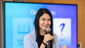 découvrez le parcours inspirant de mélanie perkins, cofondatrice de canva, une plateforme de design révolutionnaire. apprenez comment elle a transformé l'interface utilisateur et démocratisé le processus de création graphique grâce à son innovation et sa vision entrepreneuriale.